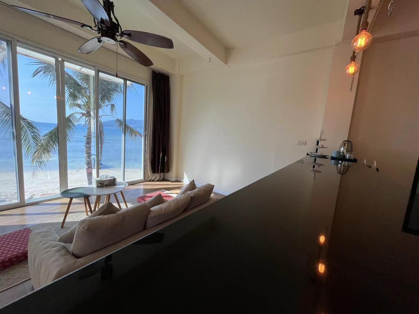 Отель At Sea Patong Экстерьер фото