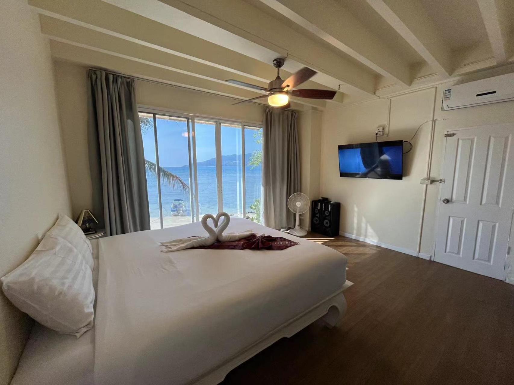 Отель At Sea Patong Экстерьер фото